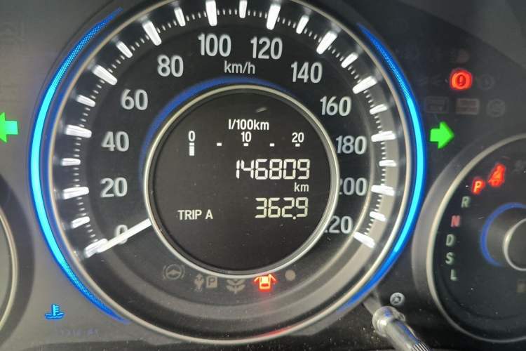 Used Honda Crider 2016 1.8L CVT Comfort Version Odometer Close Up