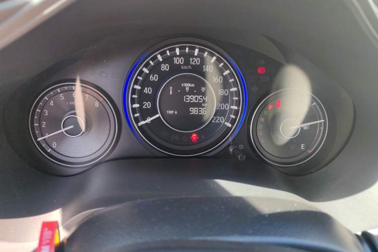 Used Honda Crider 2016 1.8L CVT Leading Edition Odometer Close Up