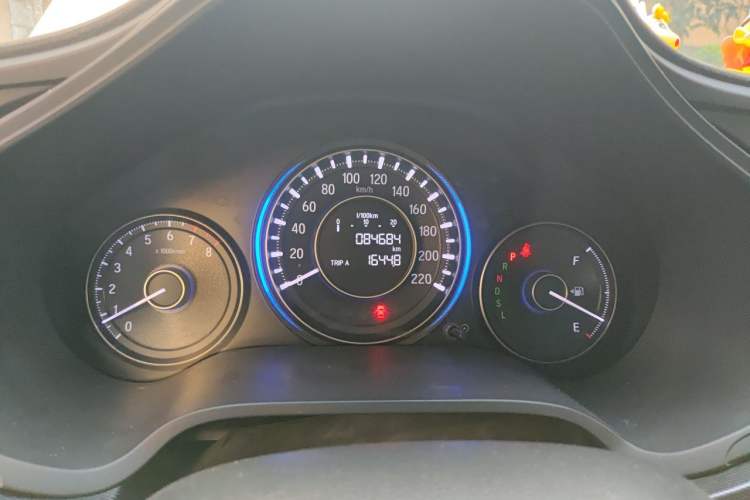 Used Honda Crider 2016 1.8L CVT Comfort Version Odometer Close Up