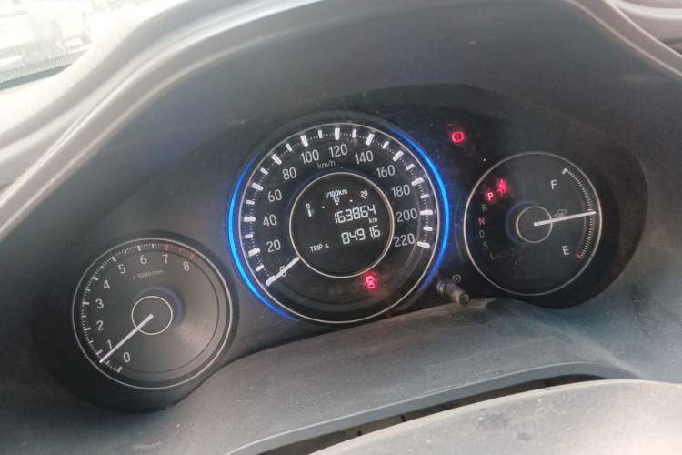 Used Honda Crider 2016 1.8L CVT Luxury Edition Odometer Close Up