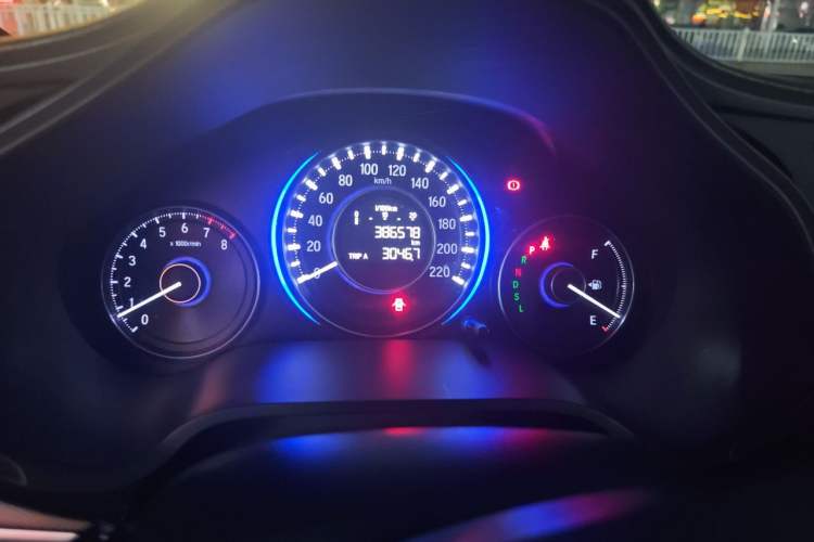 Used Honda Crider 2016 1.8L CVT Comfort Version Odometer Close Up