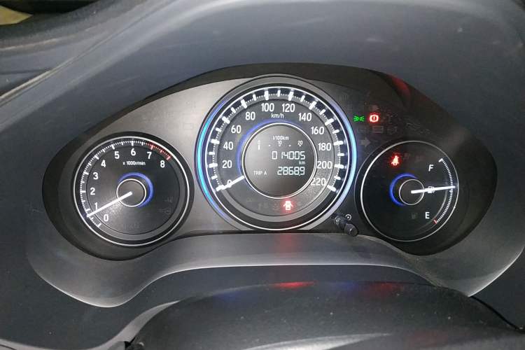 Used Honda Crider 2016 1.8L Manual Fashion Edition Odometer Close Up