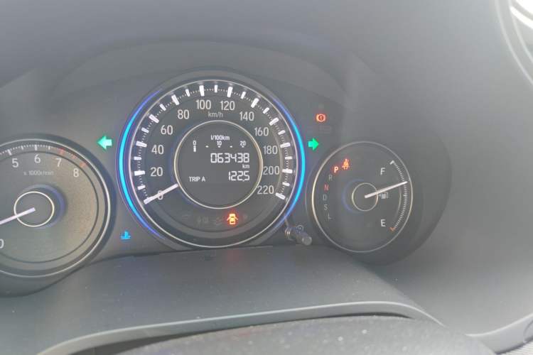 Used Honda Crider 2016 1.8L CVT Comfort Version Odometer Close Up
