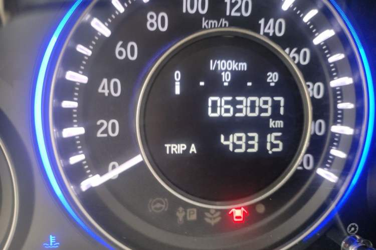 Used Honda Crider 2016 1.8L CVT Comfort Version Odometer Close Up