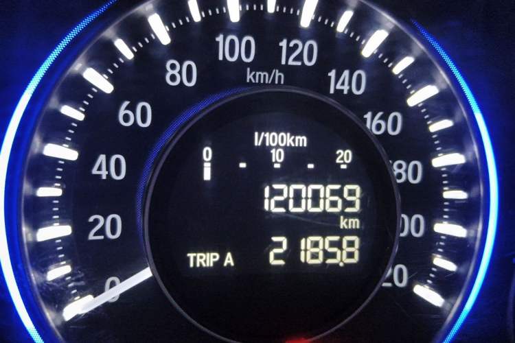 Used Honda Crider 2016 1.8L Manual Fashion Edition Odometer Close Up