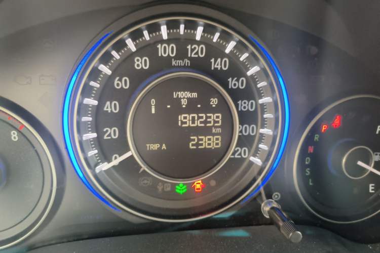 Used Honda Crider 2016 1.8L CVT Luxury Edition Odometer Close Up