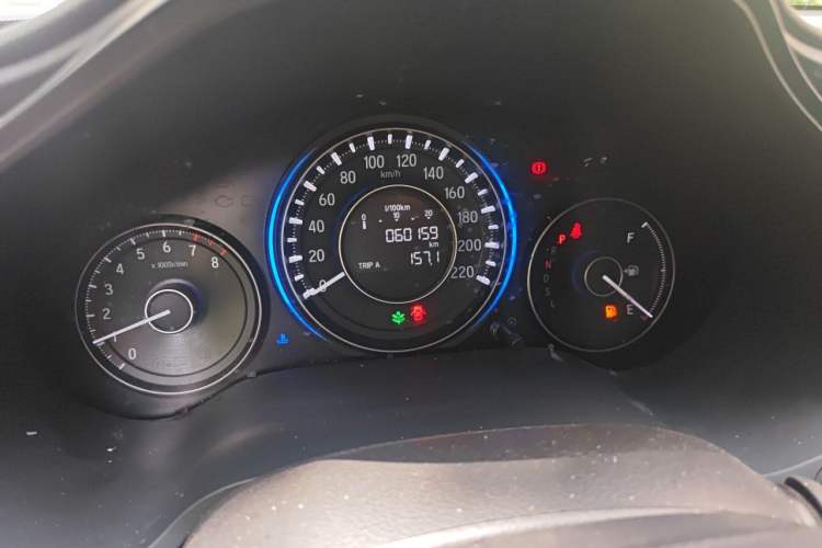 Used Honda Crider 2016 1.8L CVT Leading Edition Odometer Close Up