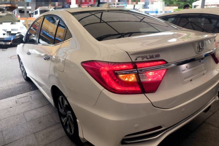 Used Honda Crider 2016 1.8L CVT Luxury Edition Rear Left 45 Deg