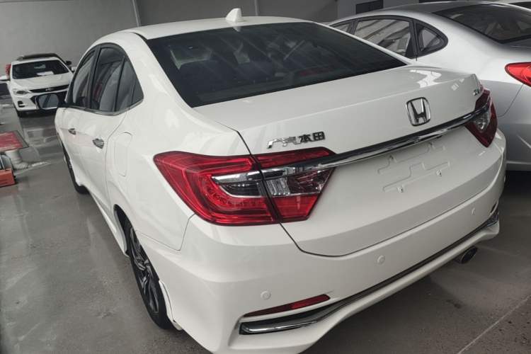 Used Honda Crider 2016 1.8L CVT Luxury Edition Rear Left 45 Deg
