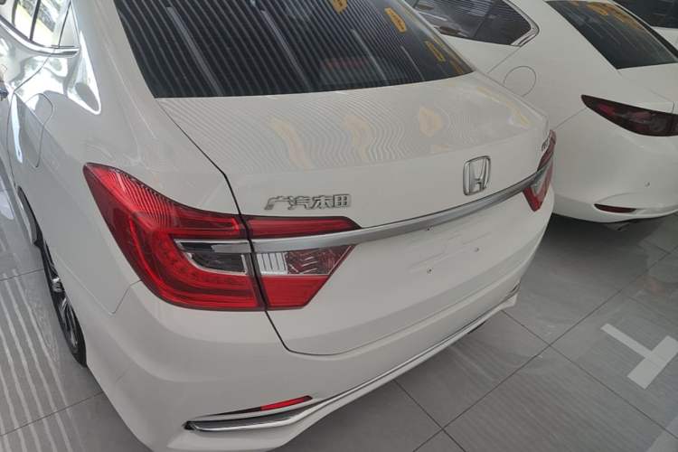 Used Honda Crider 2016 1.8L CVT Comfort Version Rear