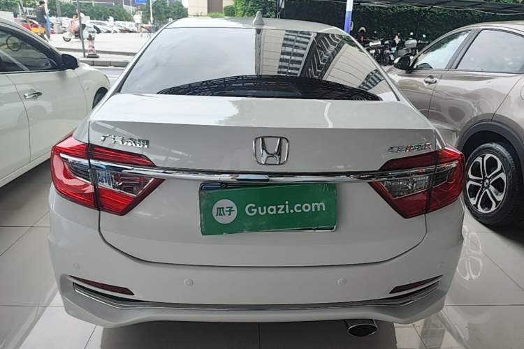Used Honda Crider 2016 1.8L CVT Luxury Edition Rear