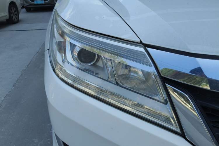 Used Honda Crider 2016 1.8L Manual Fashion Edition Right Front Headlight