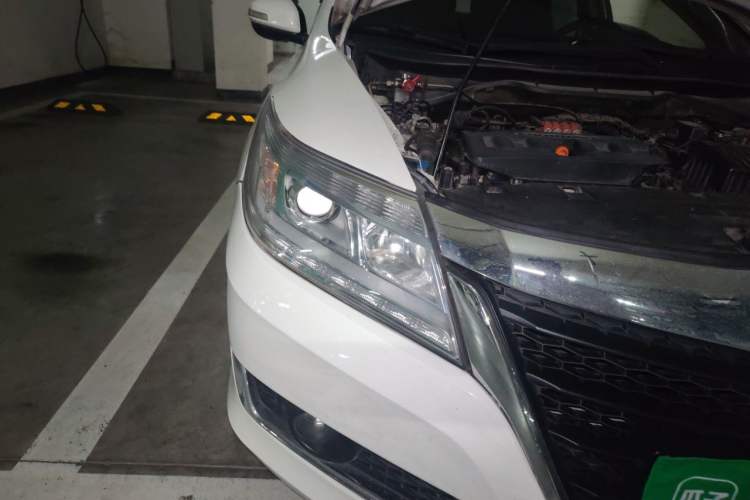 Used Honda Crider 2016 1.8L CVT Luxury Edition Right Front Headlight