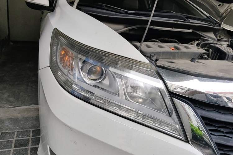 Used Honda Crider 2016 1.8L CVT Comfort Version Right Front Headlight