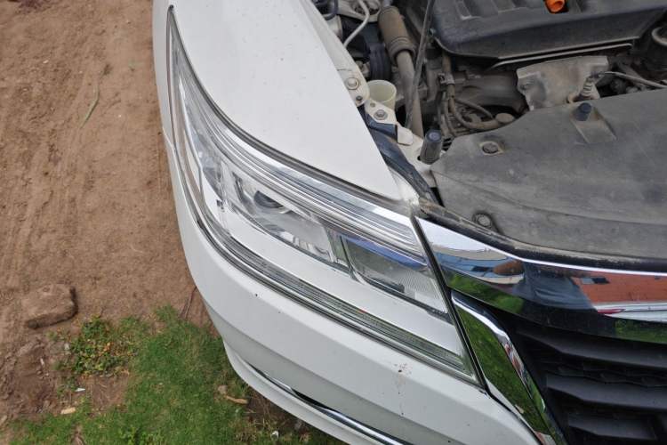 Used Honda Crider 2016 1.8L CVT Luxury Edition Right Front Headlight