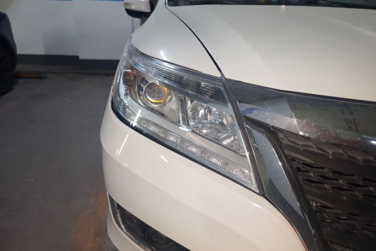 Used Honda Crider 2016 1.8L CVT Comfort Version Right Front Headlight