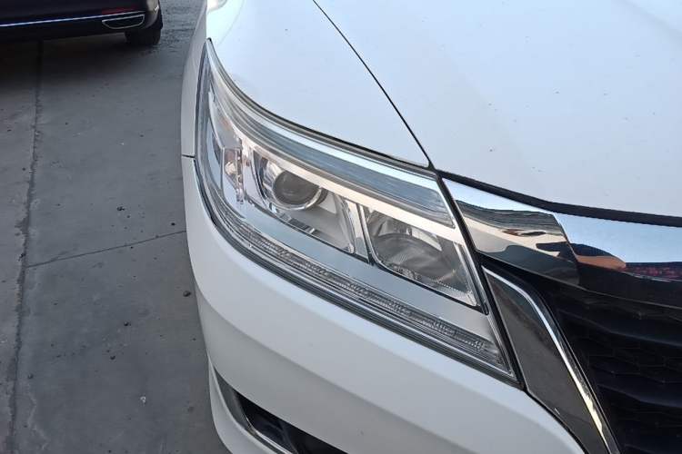 Used Honda Crider 2016 1.8L CVT Luxury Edition Right Front Headlight