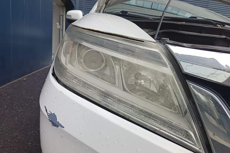 Used Honda Crider 2016 1.8L CVT Luxury Edition Right Front Headlight