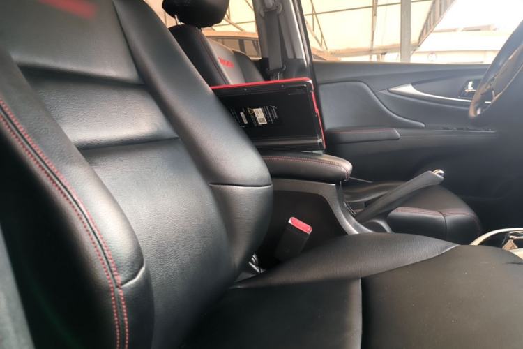 Used Honda Crider 2016 1.8L CVT Luxury Edition Right Front Seat