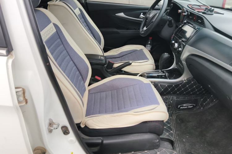 Used Honda Crider 2016 1.8L CVT Luxury Edition Right Front Seat