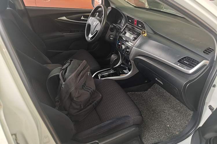 Used Honda Crider 2016 1.8L CVT Comfort Version Right Front Seat