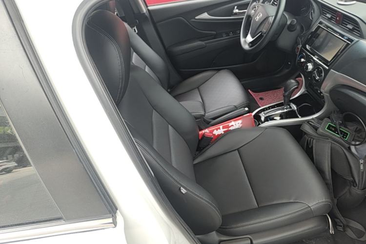 Used Honda Crider 2016 1.8L CVT Luxury Edition Right Front Seat
