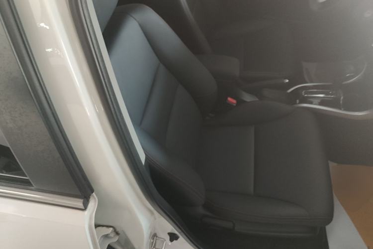 Used Honda Crider 2016 1.8L CVT Comfort Version Right Front Seat
