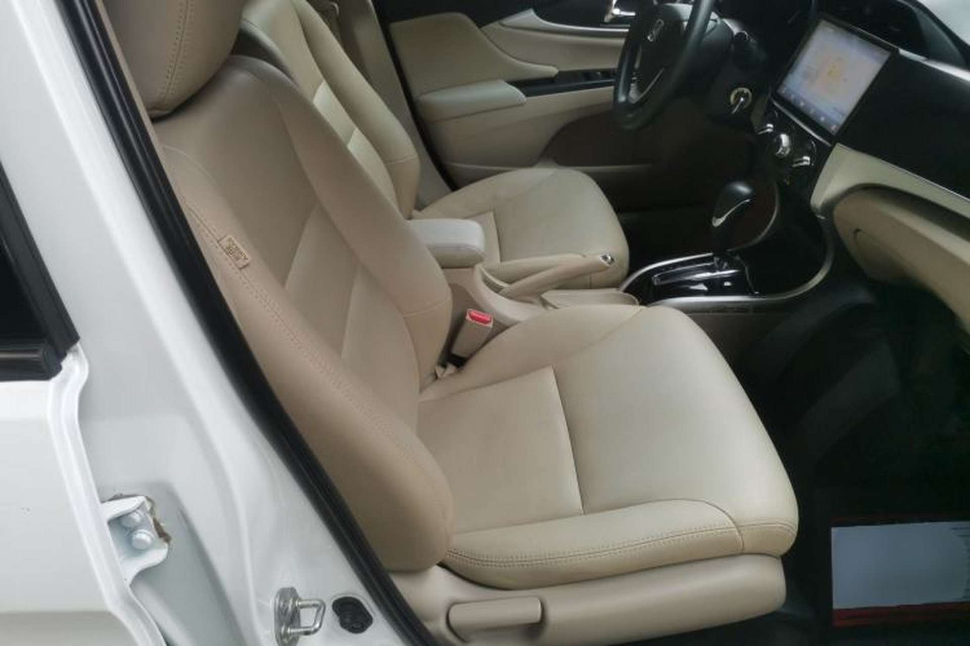 Used Honda Crider 2016 1.8L CVT Comfort Version Right Front Seat