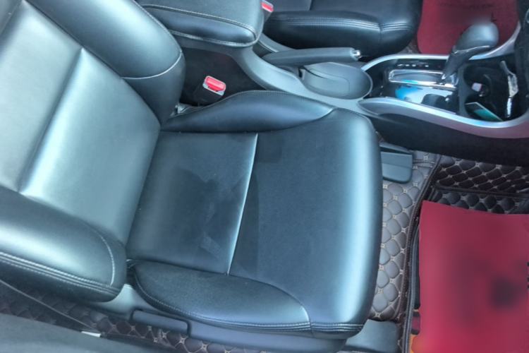 Used Honda Crider 2016 1.8L CVT Luxury Edition Right Front Seat