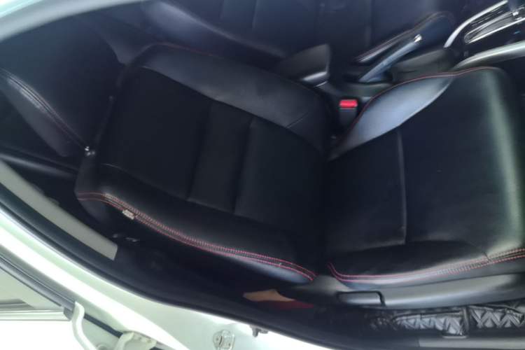 Used Honda Crider 2016 1.8L CVT Comfort Version Right Front Seat