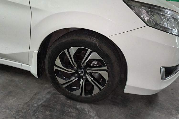 Used Honda Crider 2016 1.8L CVT Comfort Version Right Front Wheel Hub