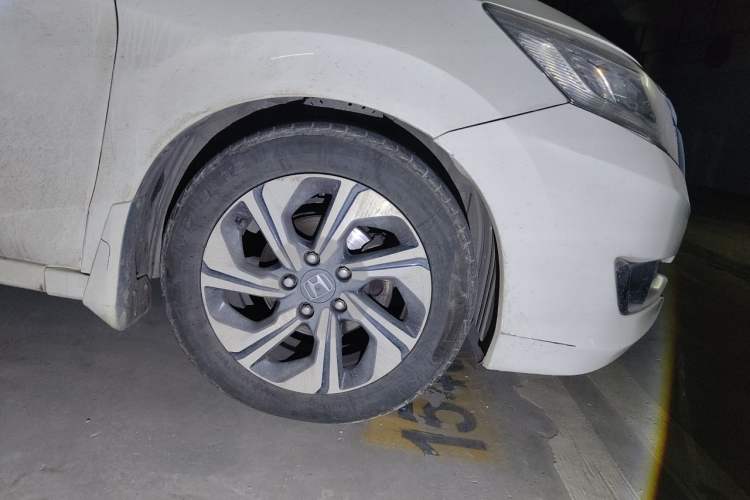 Used Honda Crider 2016 1.8L CVT Comfort Version Right Front Wheel Hub