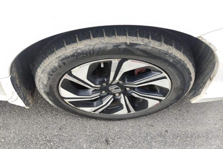 Used Honda Crider 2016 1.8L CVT Comfort Version Right Front Wheel Hub