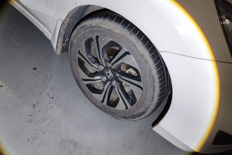 Used Honda Crider 2016 1.8L Manual Luxury Edition Right Front Wheel Hub