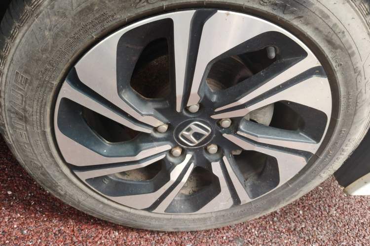 Used Honda Crider 2016 1.8L Manual Comfort Version Right Front Wheel Hub