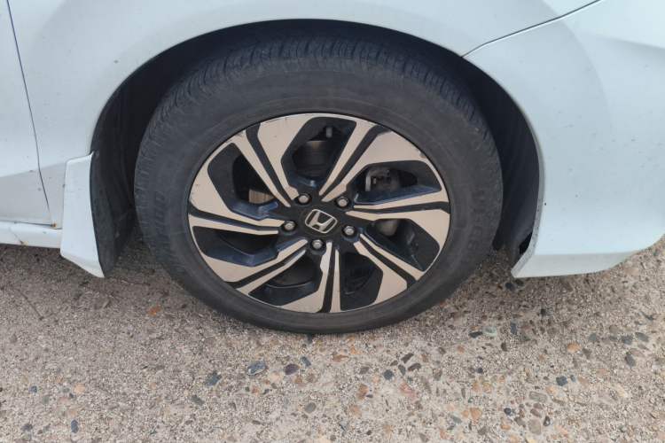 Used Honda Crider 2016 1.8L CVT Comfort Version Right Front Wheel Hub
