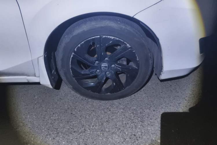 Used Honda Crider 2016 1.8L Manual Fashion Edition Right Front Wheel Hub