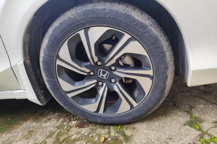 Used Honda Crider 2016 1.8L CVT Comfort Version Right Front Wheel Hub