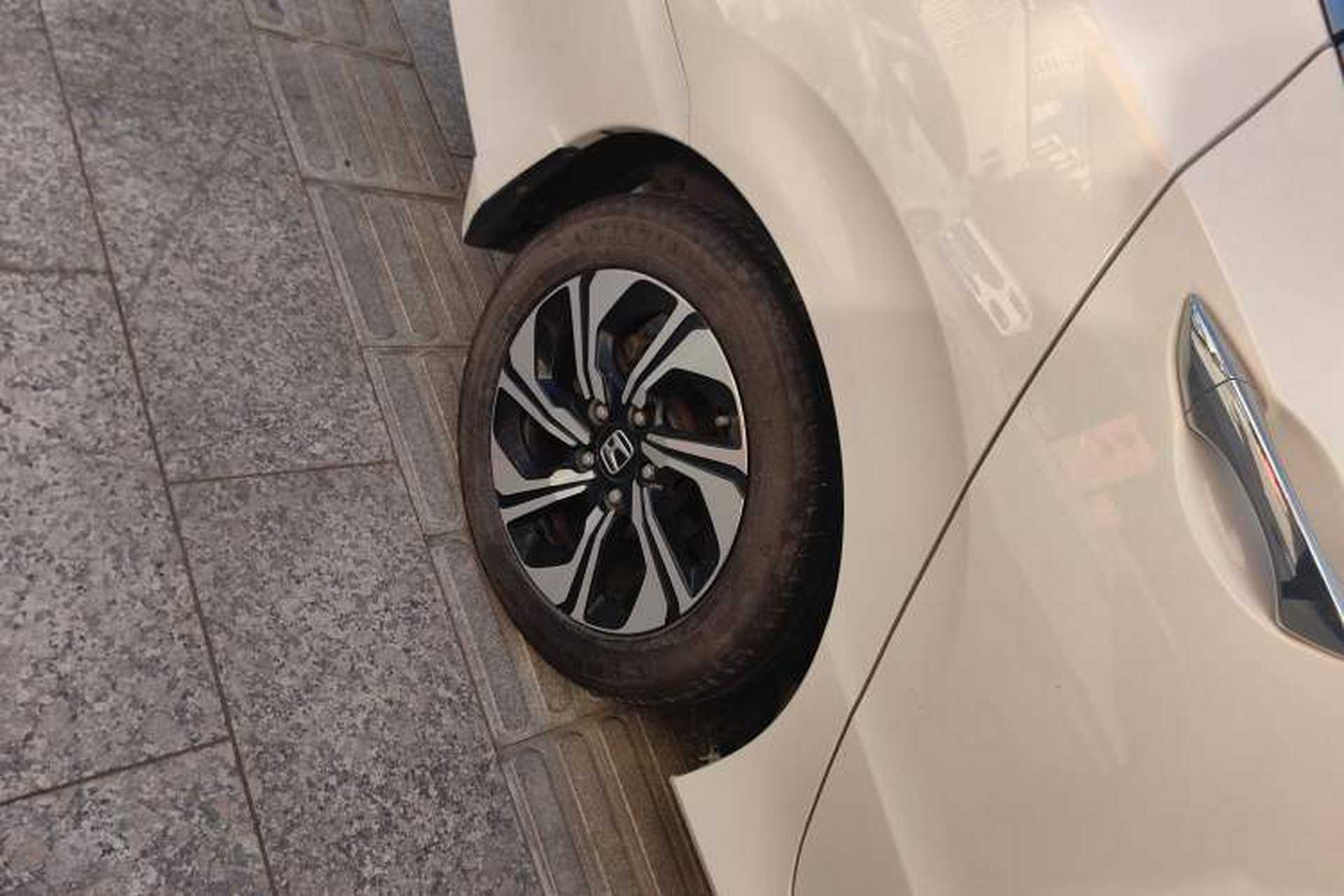 Used Honda Crider 2016 1.8L CVT Luxury Edition Right Rear Wheel Hub