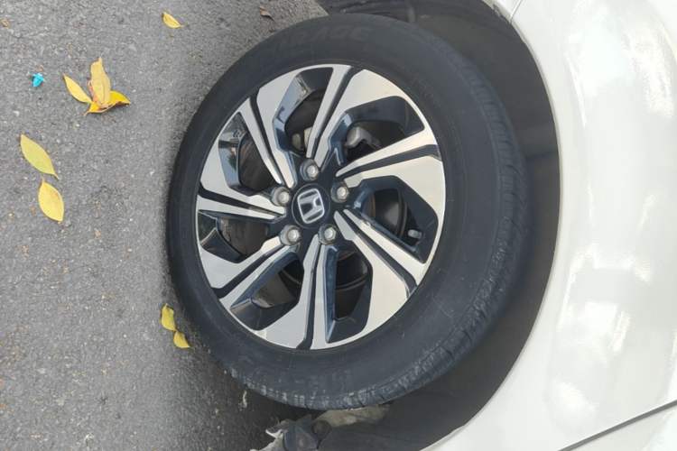 Used Honda Crider 2016 1.8L CVT Comfort Version Right Rear Wheel Hub
