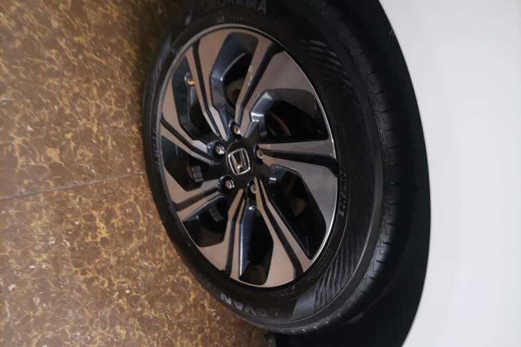Used Honda Crider 2016 1.8L CVT Luxury Edition Right Rear Wheel Hub