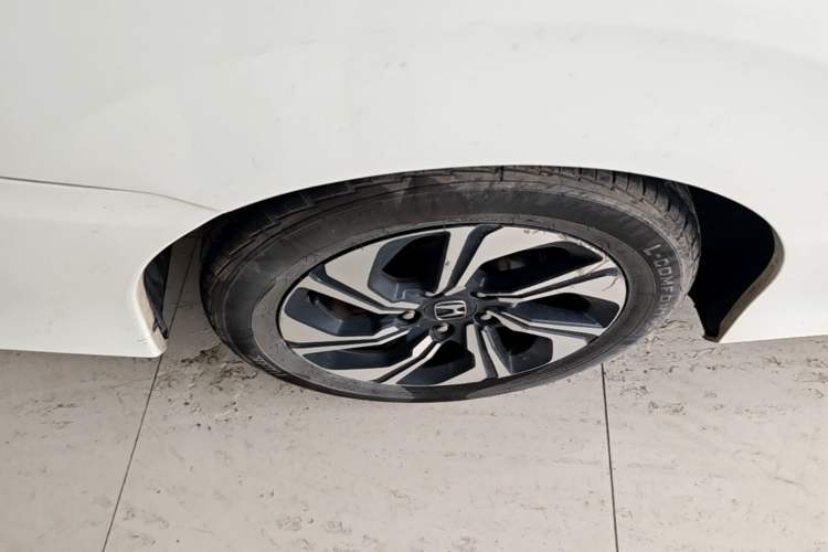Used Honda Crider 2016 1.8L CVT Comfort Version Right Rear Wheel Hub