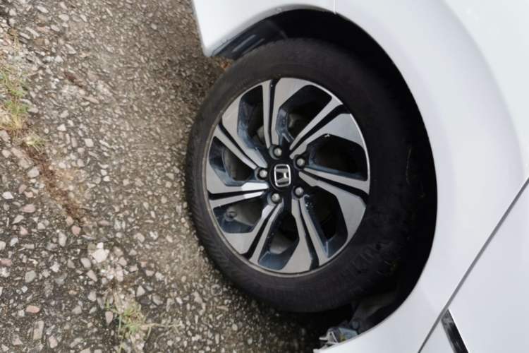 Used Honda Crider 2016 1.8L CVT Luxury Edition Right Rear Wheel Hub