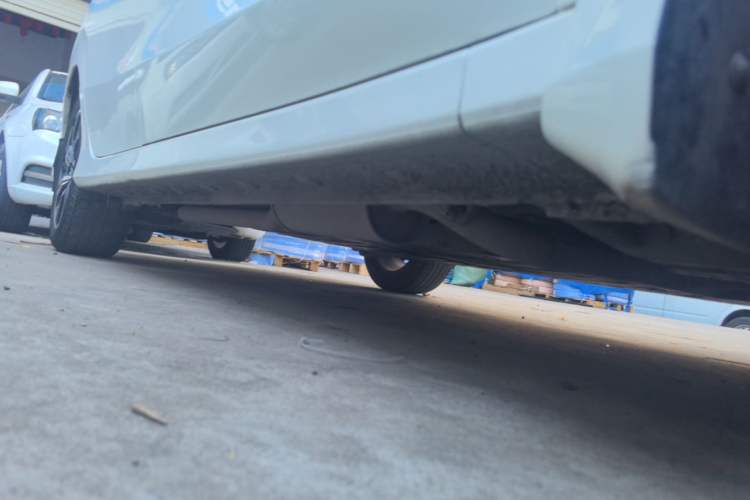 Used Honda Crider 2016 1.8L CVT Luxury Edition Right Side Sill