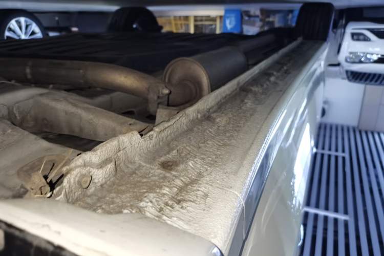 Used Honda Crider 2016 1.8L CVT Luxury Edition Right Side Sill