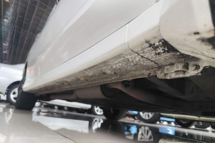 Used Honda Crider 2016 1.8L CVT Luxury Edition Right Side Sill