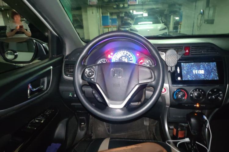Used Honda Crider 2016 1.8L CVT Luxury Edition Steering Wheel