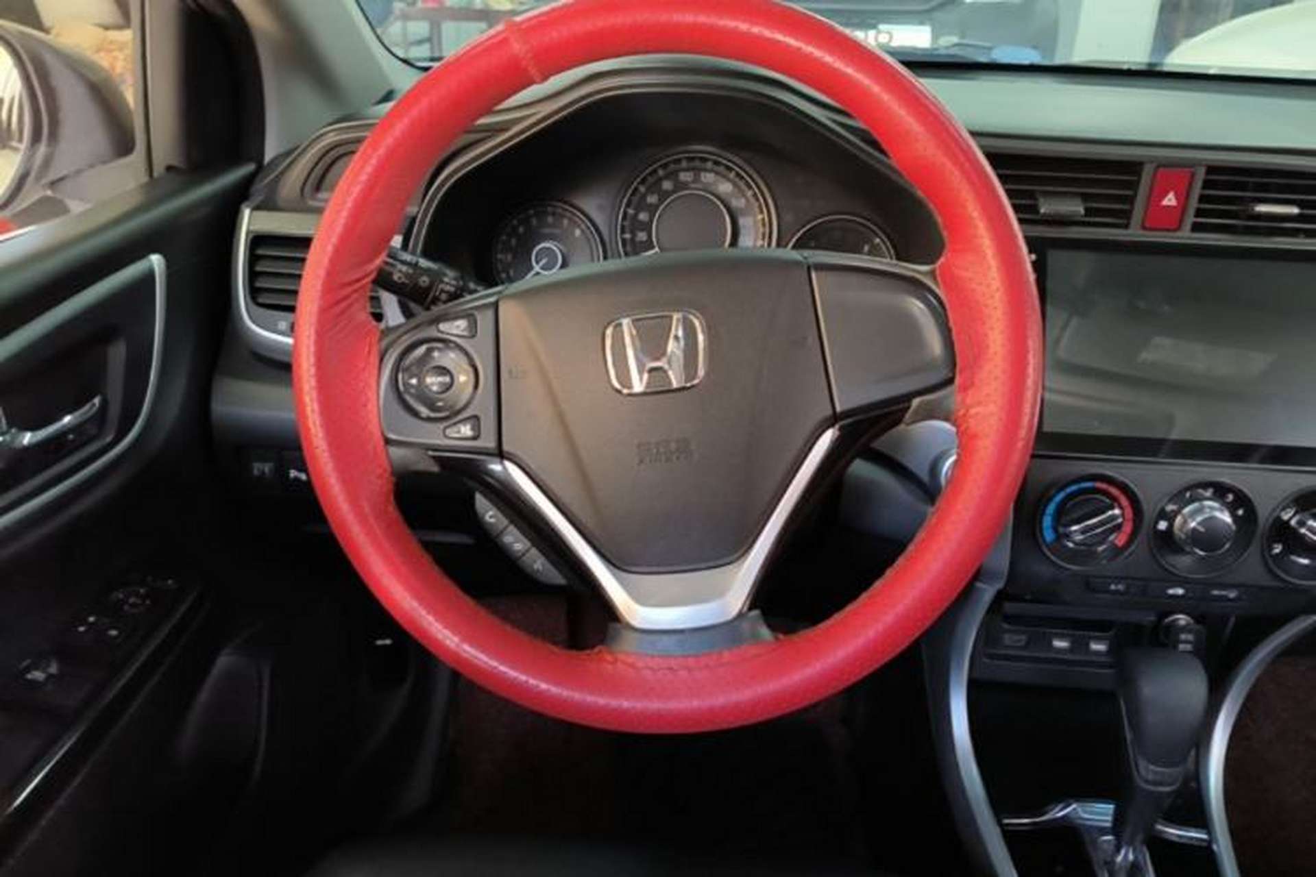 Used Honda Crider 2016 1.8L CVT Luxury Edition Steering Wheel