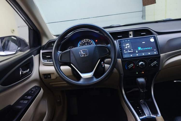Used Honda Crider 2016 1.8L CVT Comfort Version Steering Wheel