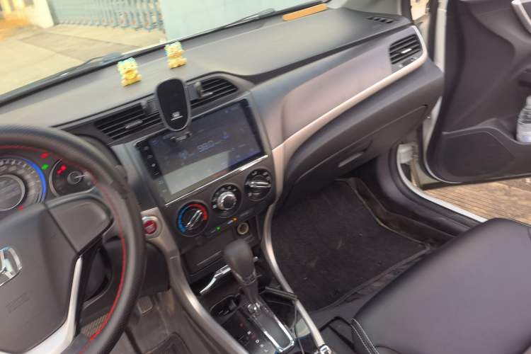 Used Honda Crider 2016 1.8L CVT Luxury Edition Steering Wheel